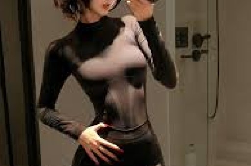 与辉同行销售超千万网红产品“翻车”！海外注册地竟是汽修厂策划：没有故事“就编嘛”