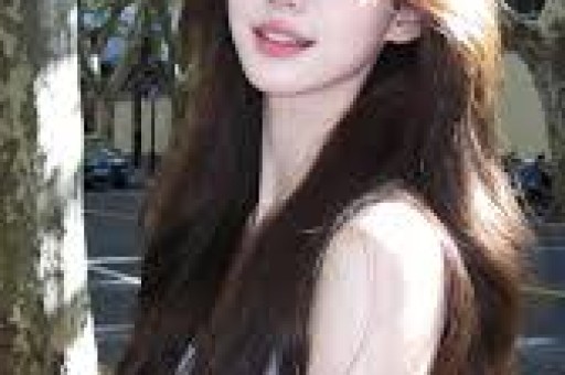 谢娜成都演唱会想看人数超35万艺人跨界为何引争议