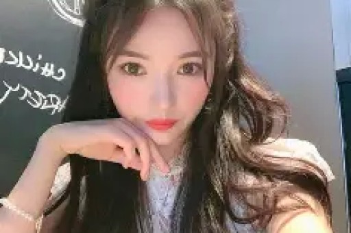 揭秘董宇辉“法不责辉”:假洋牌背后的真相与启示 揭秘董宇辉“法不责辉”:假洋牌背后的真相与启示